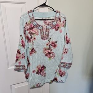 NWT John Mark Large Floral Print Embroidered Beaded 3/4 Sleeves Tunic